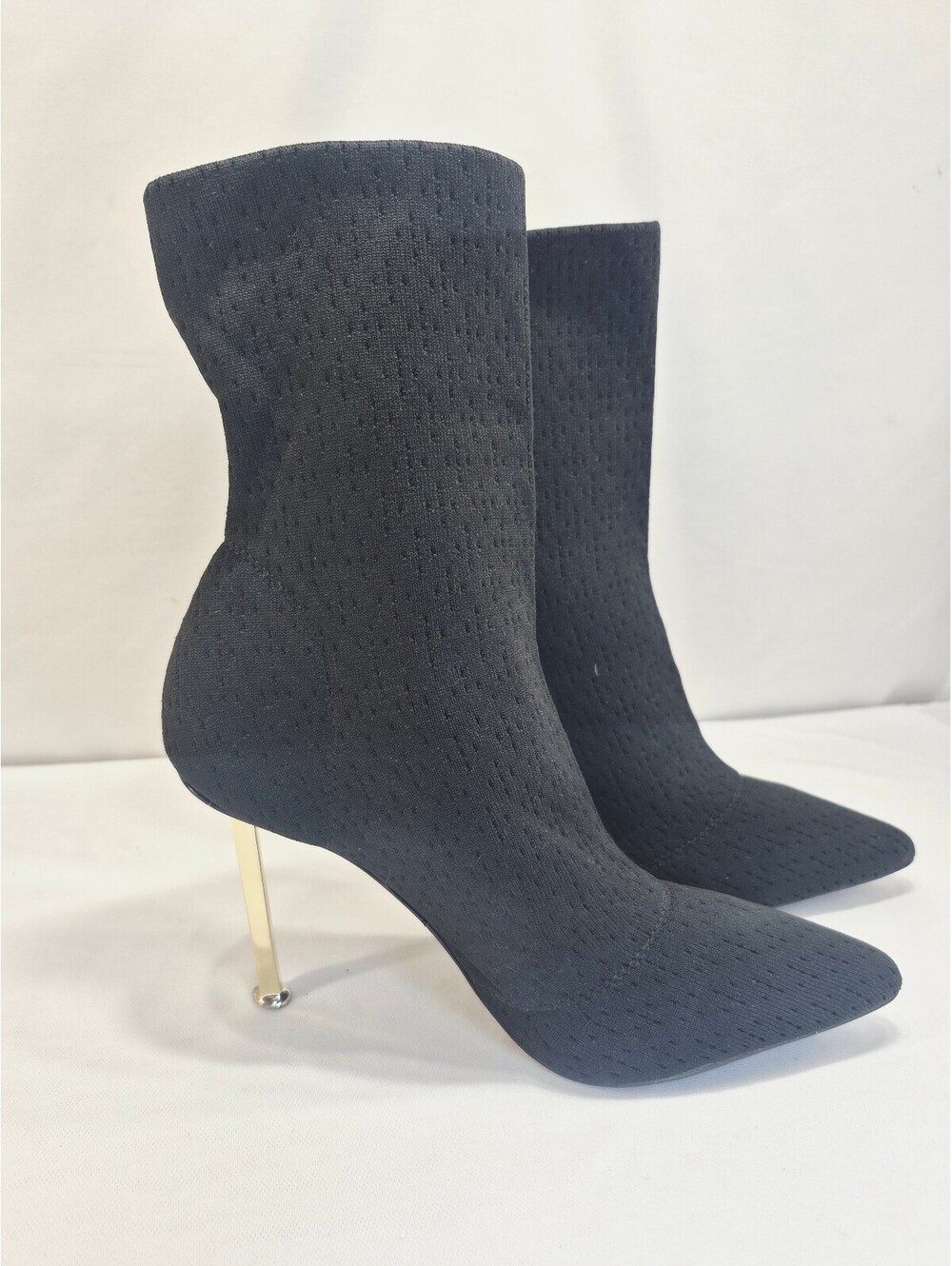 SIMMI Women's 9M Black Shae Sock Stretch Gold Metal Stiletto Heels Ankle Boots